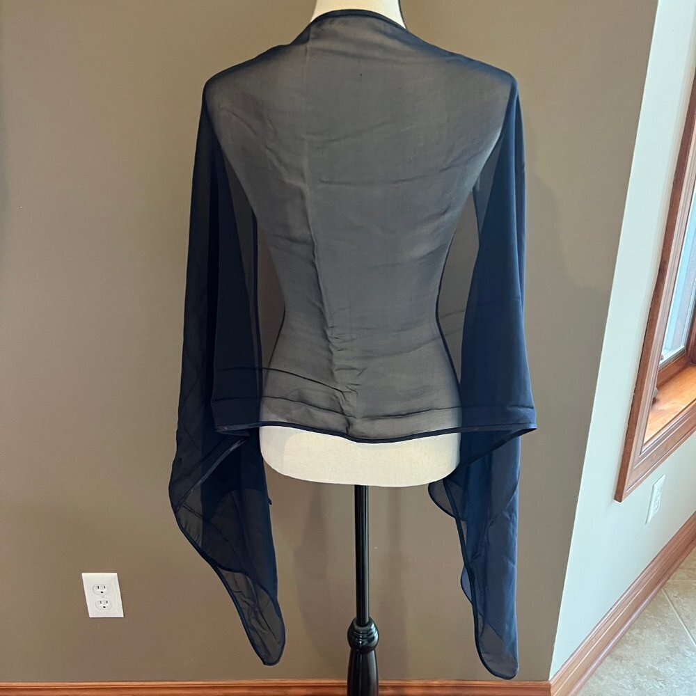 Tahari Navy Sequin Formal Mother of the Bride with silk shawl, Black Tie Size 2 - Picture 14 of 15